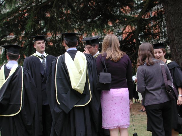 graduat010.jpg