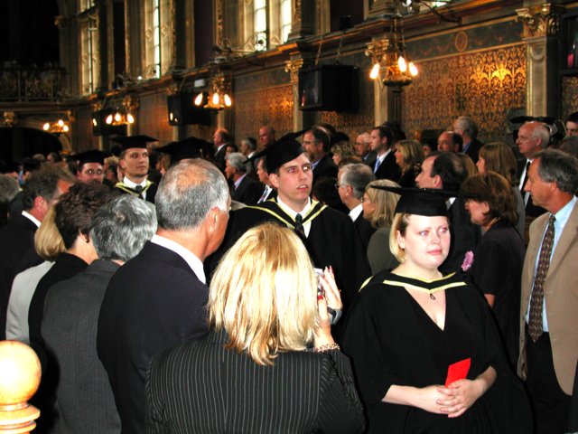 graduat025.jpg